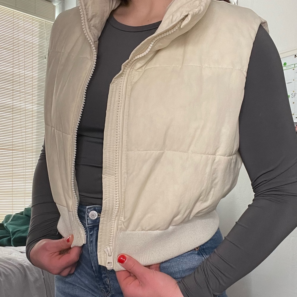 Crop vest